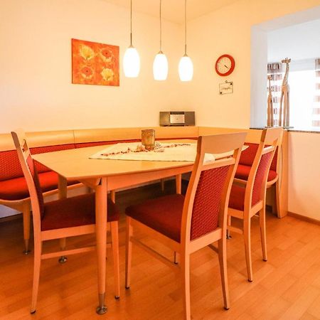 Ferienwohnung Mit Gartenzaun 펠트키르히 외부 사진