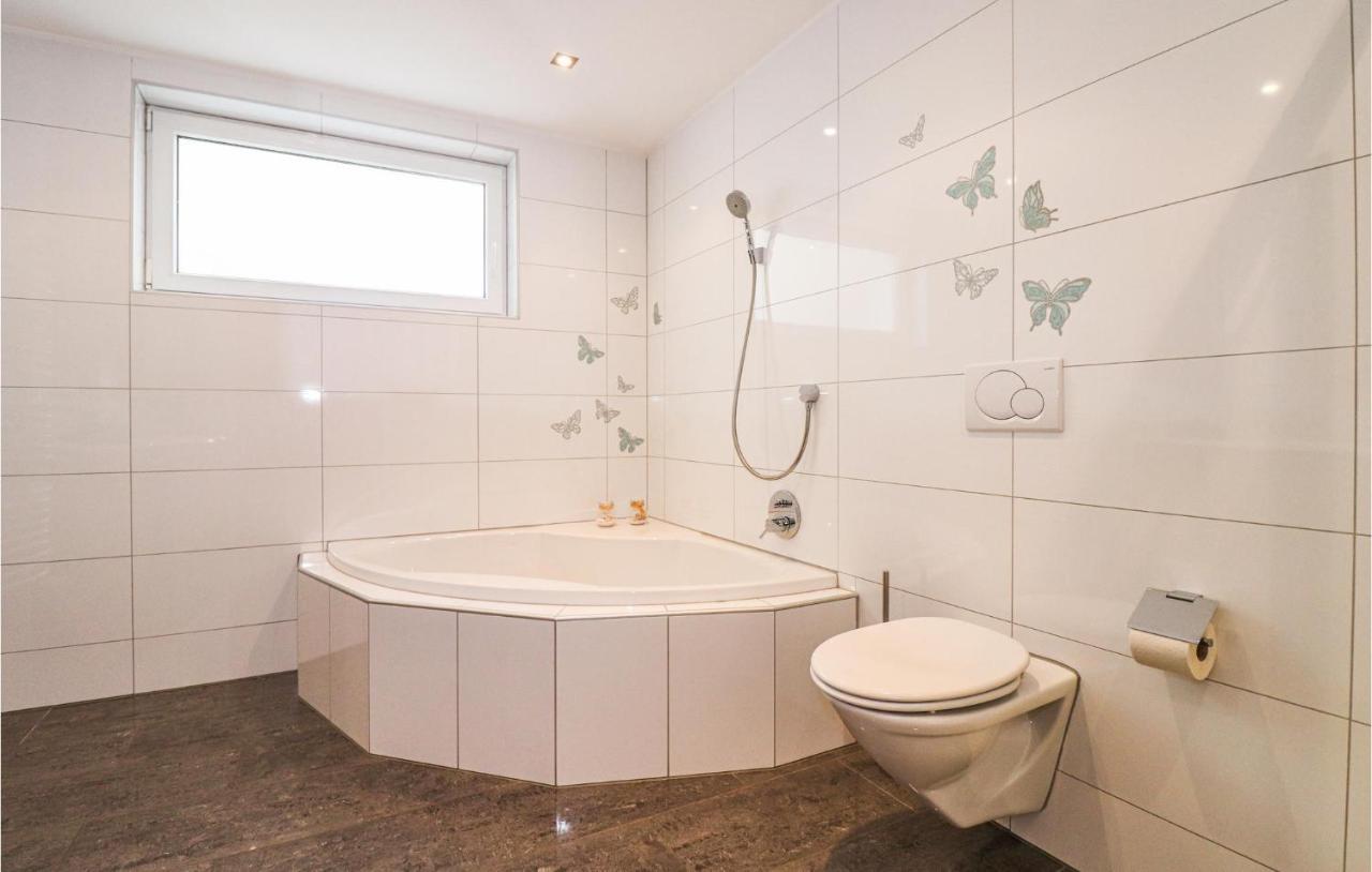 Ferienwohnung Mit Gartenzaun 펠트키르히 외부 사진